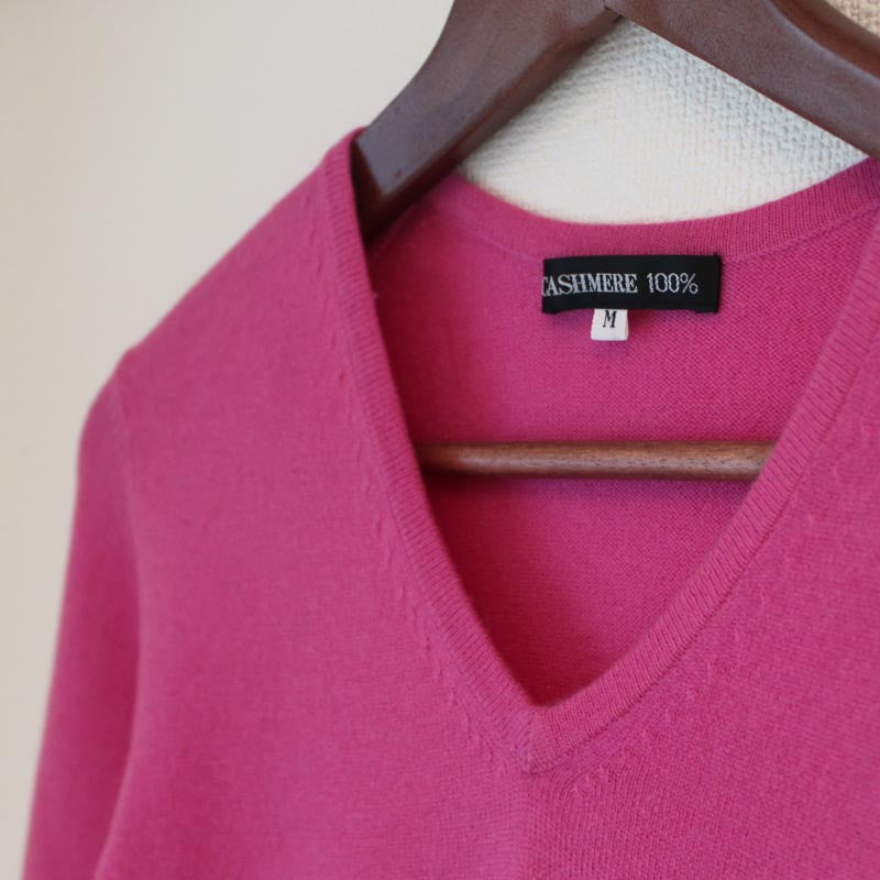 カシミヤ 100％ Vネック ニット セーター【M L サイズ】【在庫限り】<br>レディース カシミア ニットセーター ブイネック V首 カシミヤセーター カシミアセーター シンプル 秋冬 女性 30代 40代 50代 60代 誕生日 プレゼント 誕生日プレゼント 敬老の日 クリスマス